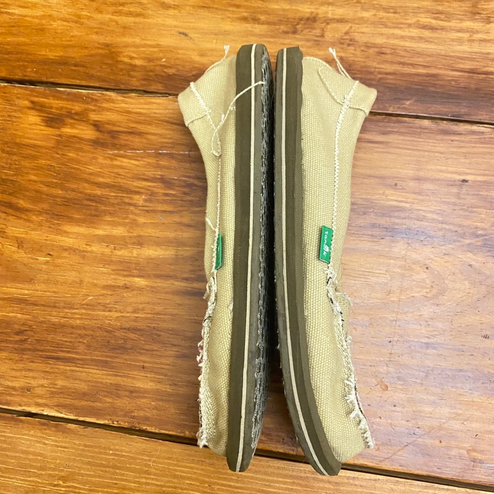 Sanuk Women's Size‎ 6 Tan Shoes Casual Canvas Slip On Comfort - Picture 5 of 7
